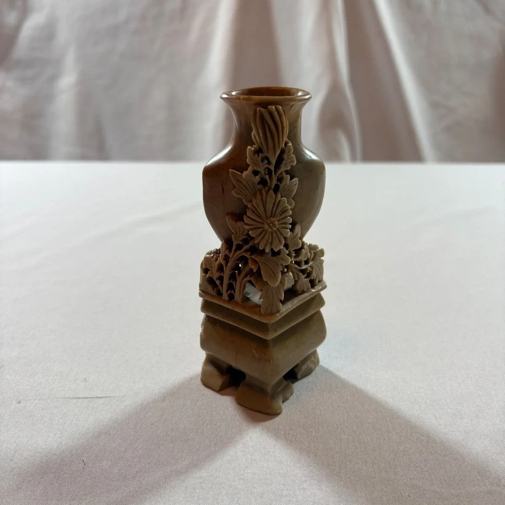 Vintage Hand Carved Soapstone Bud Vase Chinese Floral Relief Tan 5.5 Inch